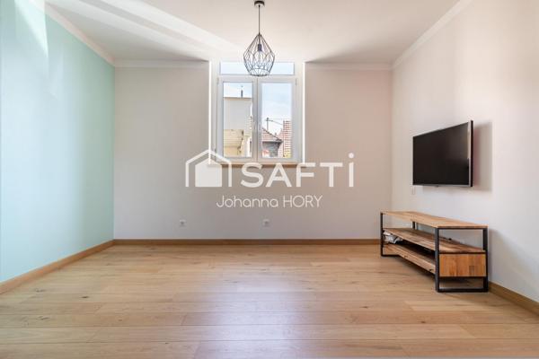 Appartement rénové avec Cour privative et Entrée indépendante
