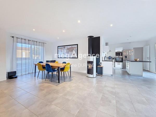 Maison à SEVREMOINE, 49450 - 6 pièces 143m²