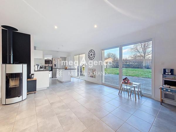 Maison à SEVREMOINE, 49450 - 6 pièces 143m²