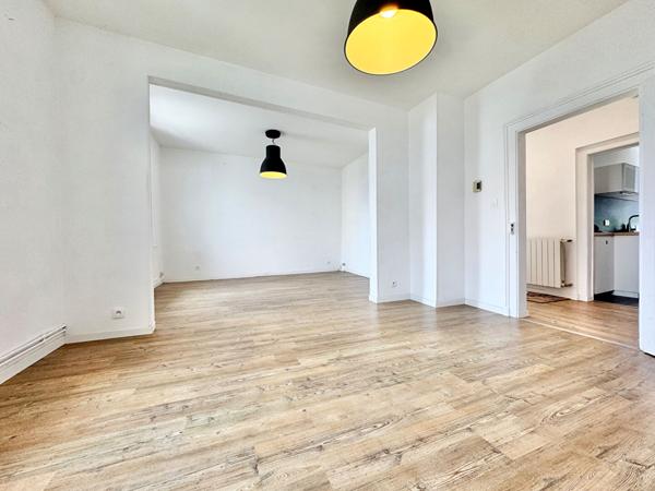 Bel appartement T4 (82.93 m²) + garage + jardinet + parking + cave | TERVILLE