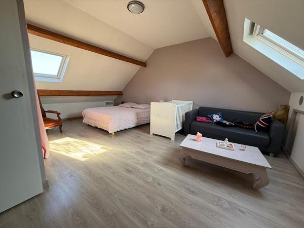 Maison La Dagueniere 6 pièce(s) 117 m2 vie de plain pied