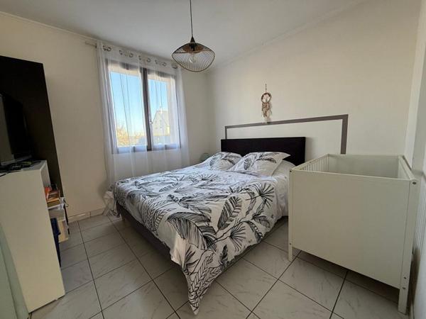 Maison La Dagueniere 6 pièce(s) 117 m2 vie de plain pied