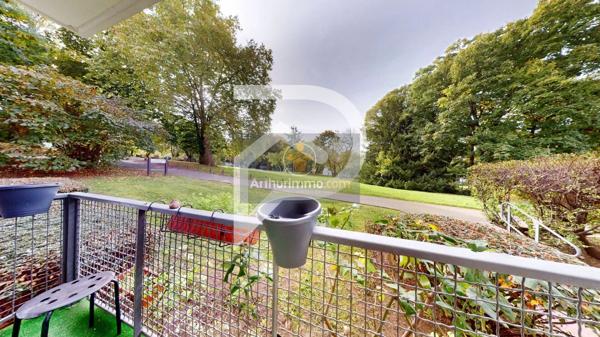 Vente                                                      Appartement
                        
                     3 pièces                      53 m2                     à Marly-le-Roi