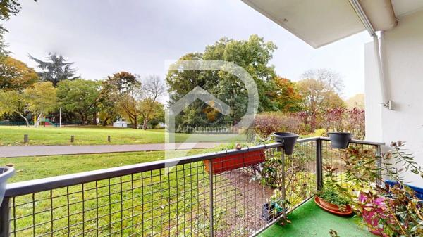 Vente                                                      Appartement
                        
                     3 pièces                      53 m2                     à Marly-le-Roi