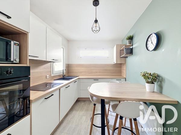 Appartement à vendre 4 pièces 87 m² Suresnes