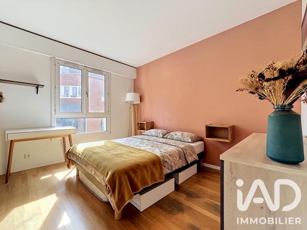 Appartement à vendre 4 pièces 87 m² Suresnes