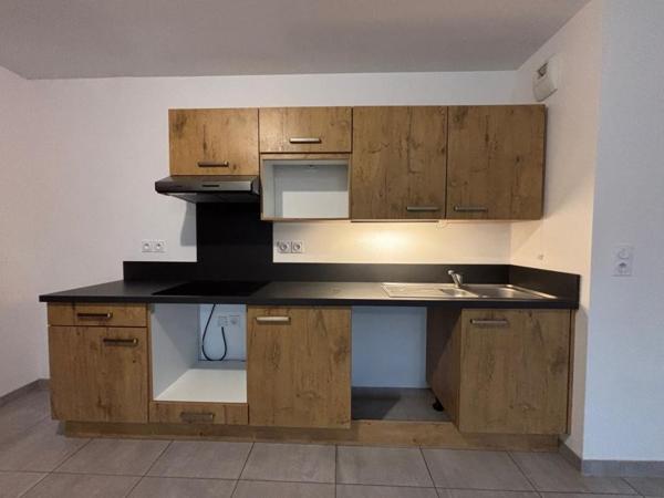 Appartement à louer 4 pièces - 81 m²