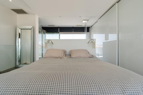 Vente Maison de luxe Sainte-Marie-la-Mer 5 Pièces 150 m²