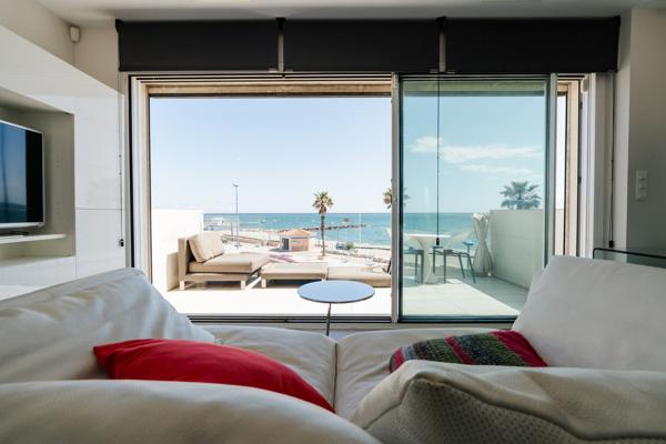 Vente Maison de luxe Sainte-Marie-la-Mer 5 Pièces 150 m²