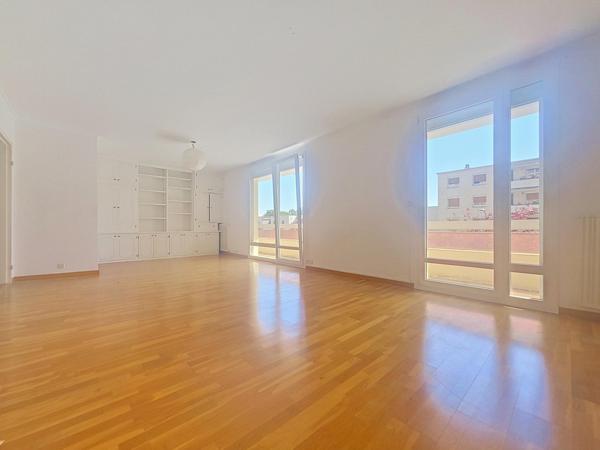 Appartement de standing 2 chambres et parking