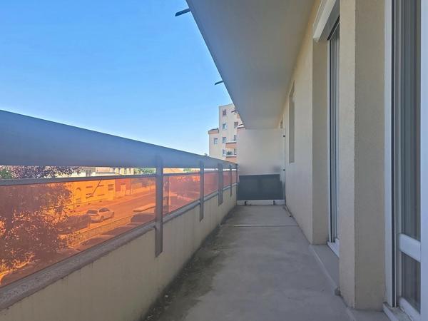 Appartement de standing 2 chambres et parking