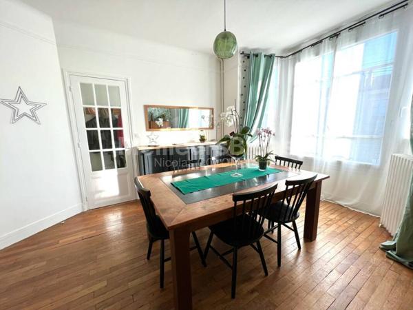 Magnifique Meulière de 5/6 pcs proche Gare du Raincy!