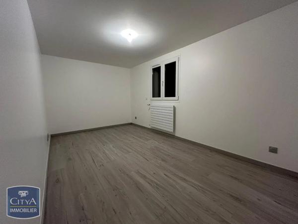 Maison à louer 4 pièces 97.16m² Saint-Laurent-en-Caux (76560)