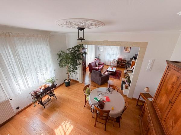 Maison ancienne de charme à vendre à Trélazé avec jardin et dépendance