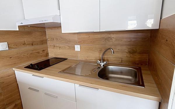 Appartement à vendre    2 pièces • 31 m2 Saint-Raphaël