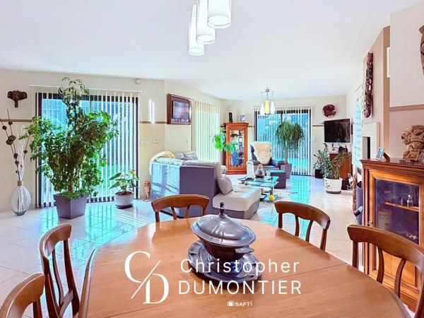 MAISON FAMILIALE 170 M²