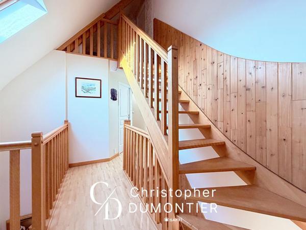 MAISON FAMILIALE 170 M²