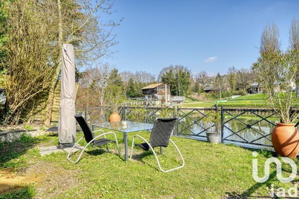 Maison 6 pièces de 160 m² à Vaux-sur-Seine (78740)