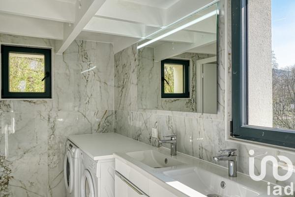 Maison 6 pièces de 160 m² à Vaux-sur-Seine (78740)