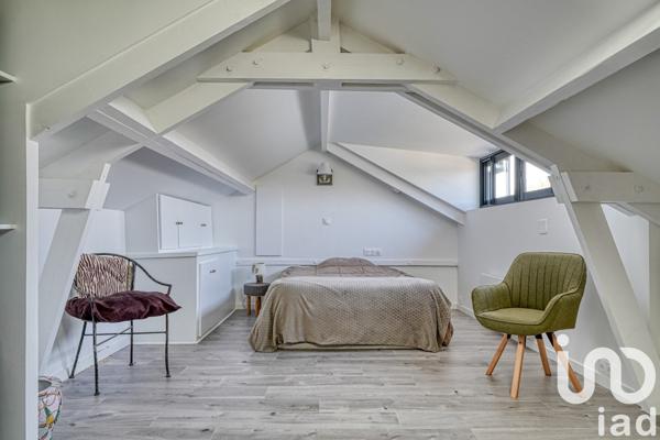 Maison 6 pièces de 160 m² à Vaux-sur-Seine (78740)