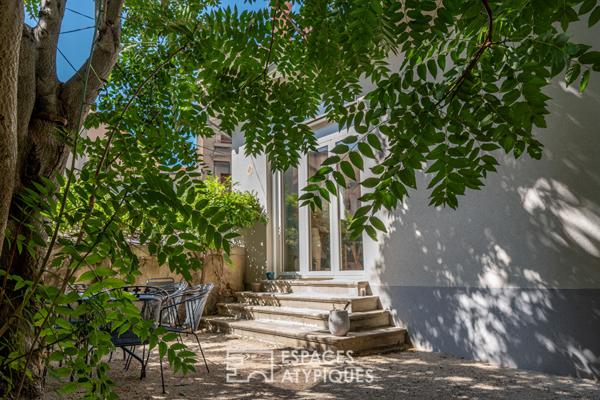 Maison de ville rénovée quartier gare centre avec extérieur et 2 garages