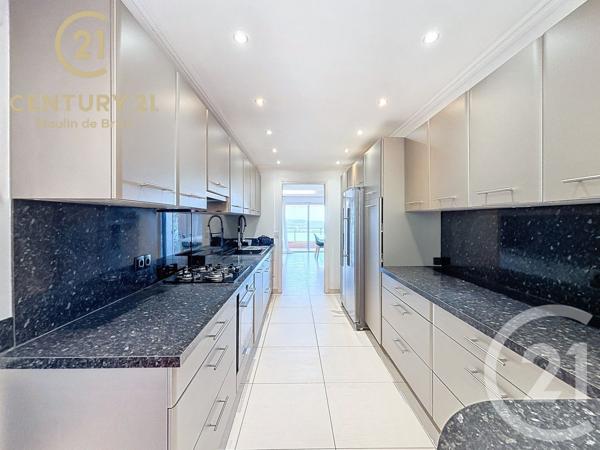 Appartement F4 à vendre  4 pièces - 100,14 m2 GRASSE - 06