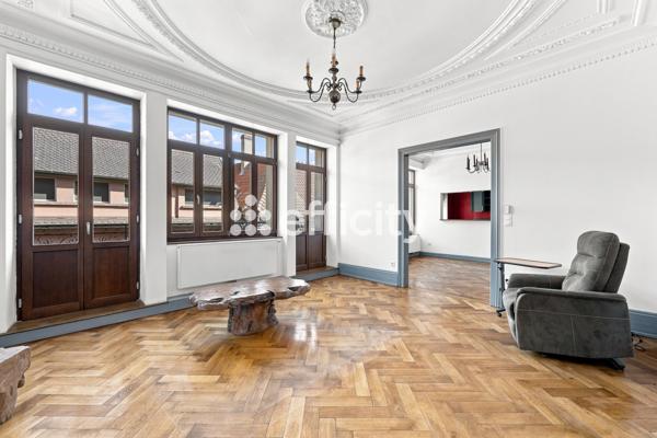 Immeuble
         17 pièces
        - 441 m² Exclusivité 1 102 500 € *