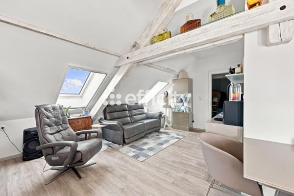 Immeuble
         17 pièces
        - 441 m² Exclusivité 1 102 500 € *