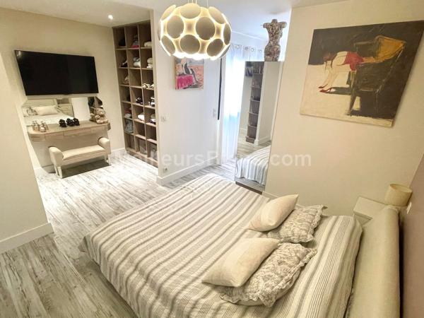 Villa 3 chambres dont une grande suite de 32m2 en RDC au Soler.