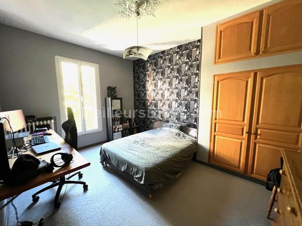 Bondy Maison 5 pcs 110m2 centre ville et au calme 4 min RER...