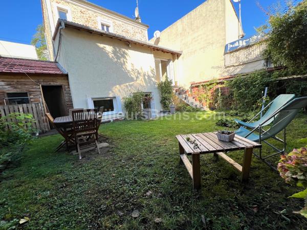 Bondy Maison 5 pcs 110m2 centre ville et au calme 4 min RER...