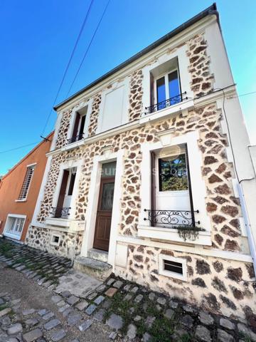 Bondy Maison 5 pcs 110m2 centre ville et au calme 4 min RER...