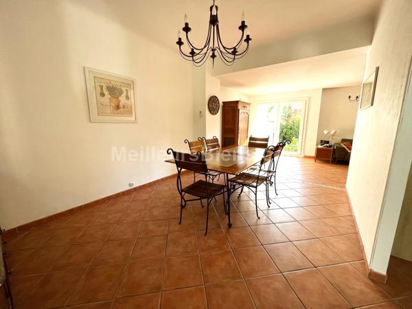 Bondy Maison 5 pcs 110m2 centre ville et au calme 4 min RER...