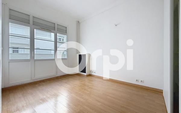 Appartement à vendre    2 pièces • 35 m2 Montrouge