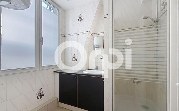 Appartement à vendre    2 pièces • 35 m2 Montrouge