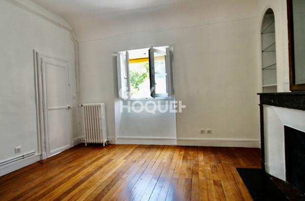 Bel Appartement ancien rénové à Versailles