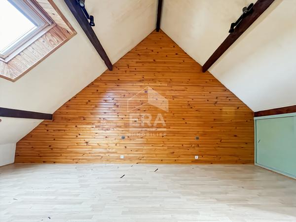 Maison Pussay 5 pièce(s) 145 m2 à vendre