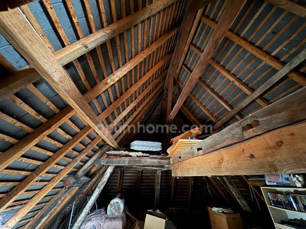MAISON EN PIERRES