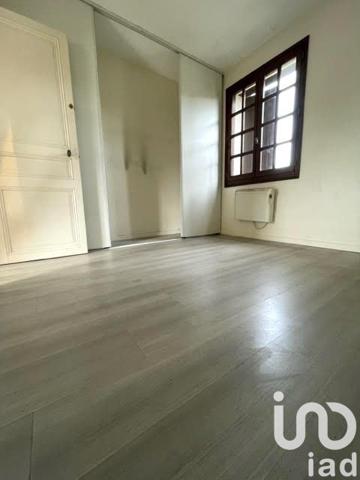 Pavillon 4 pièces de 80 m² à Paray-Vieille-Poste (91550)