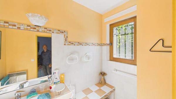 VILLA avec Piscine et vue dégagée - à 10 Mn d' Avignon Les ANGLES VILLENEUVE SUR ARAMON même Aramon