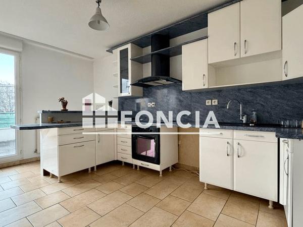 À vendre Appartement 3 pièces 67 m² - ÉChirolles 38130