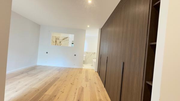 ARCACHON LOFT T4 155M² GARAGE, COMMERCES ET TRANSPORTS A PIEDS