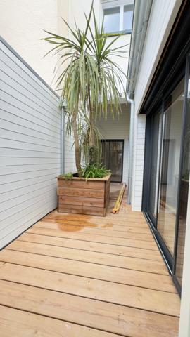 ARCACHON LOFT T4 155M² GARAGE, COMMERCES ET TRANSPORTS A PIEDS