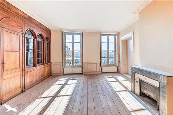 Appartement à vendre |  Bordeaux |  2 pièces | 75 m²