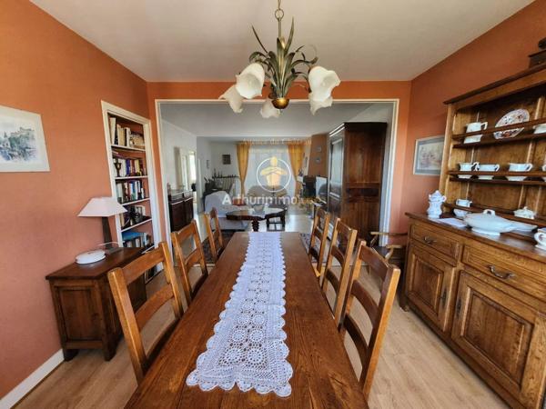 Vente Maison 7 pièces 242 m2 à Ormesson-sur-Marne