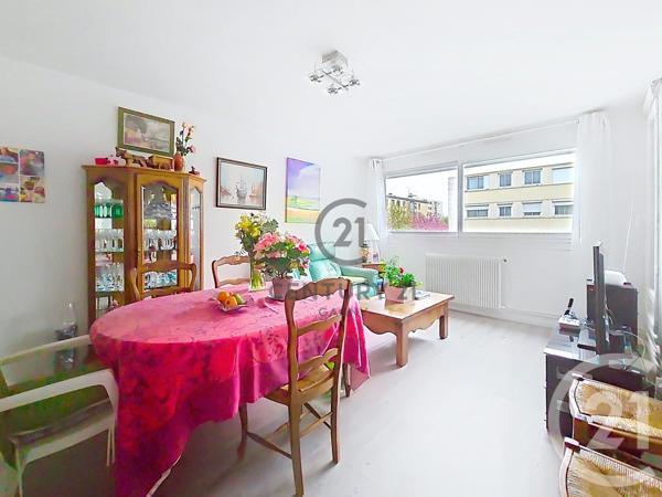 Appartement F3 à vendre  3 pièces - 66,84 m2 GAGNY - 93