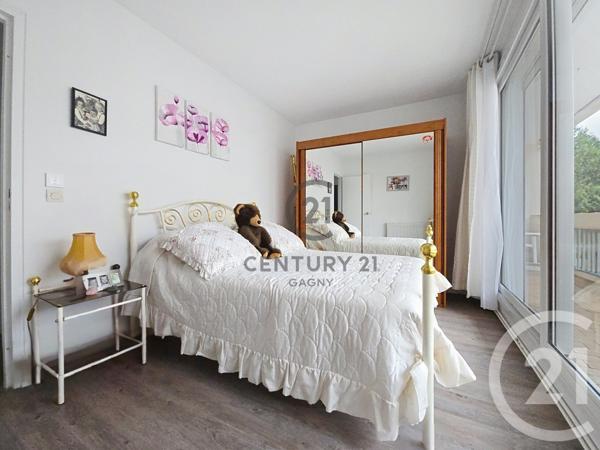 Appartement F3 à vendre  3 pièces - 66,84 m2 GAGNY - 93