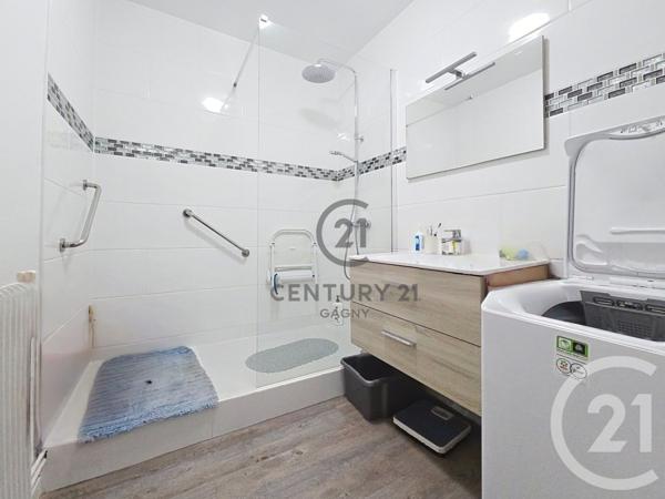 Appartement F3 à vendre  3 pièces - 66,84 m2 GAGNY - 93