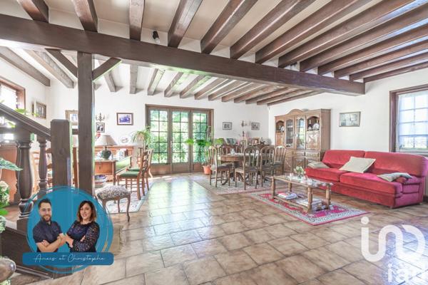 Maison 6 pièces de 182 m² à Épernon (28230)