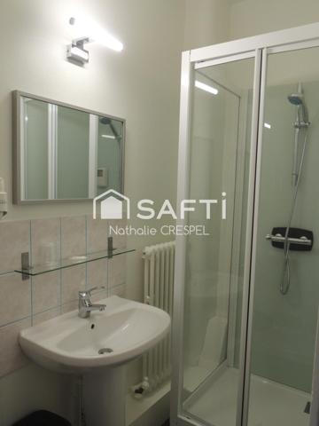 À Vendre : Hôtel-Bar Restaurant- 2 Étoiles avec Licence IV – 450 m2